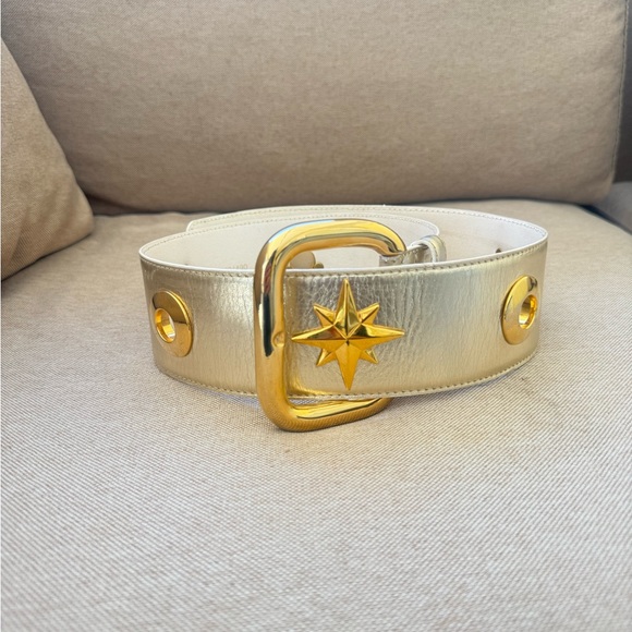 Escada Accessories - Vintage Escada Champagne Metallic Gold Star Charm Leather Waist Belt Size 40
